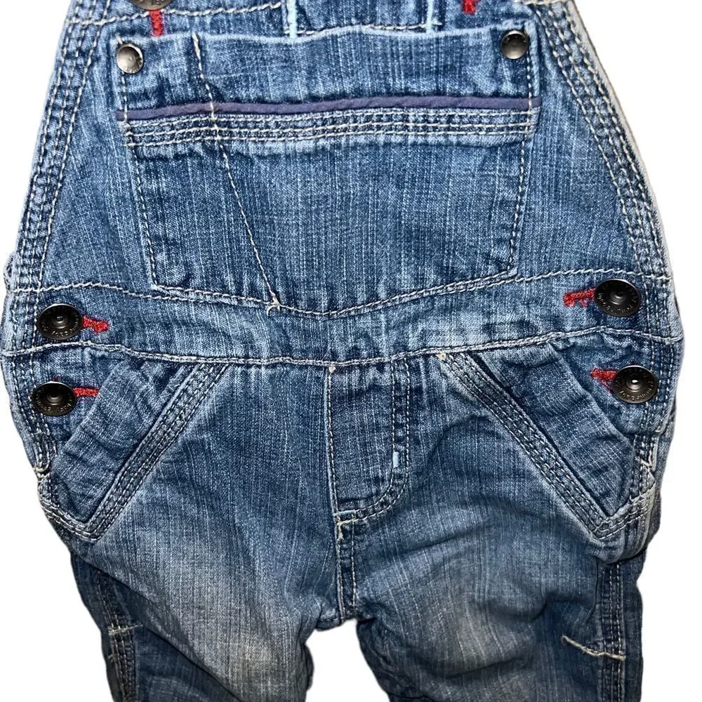 ‎Oshkosh’Bgosh denim overalls babies size 3 months